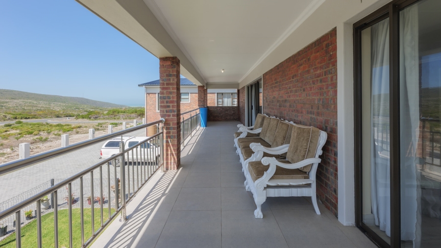 12 Bedroom Property for Sale in Agulhas Western Cape